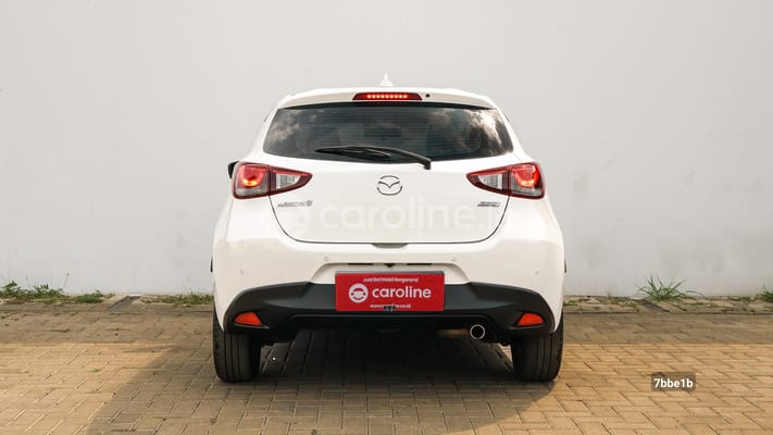 Mazda Mazda 2017