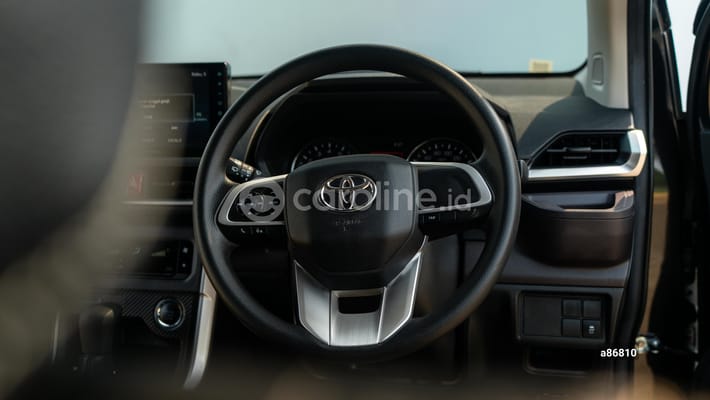 Toyota Avanza 2024