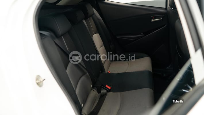 Mazda Mazda 2017