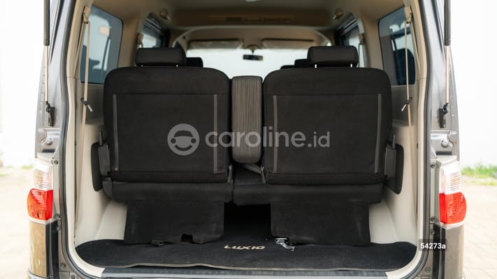 Daihatsu Luxio 2023