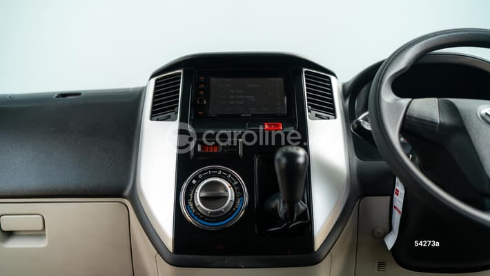 Daihatsu Luxio 2023