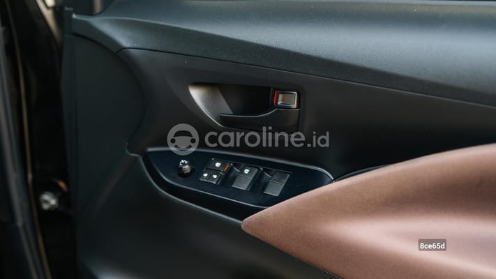 Toyota Innova 2021