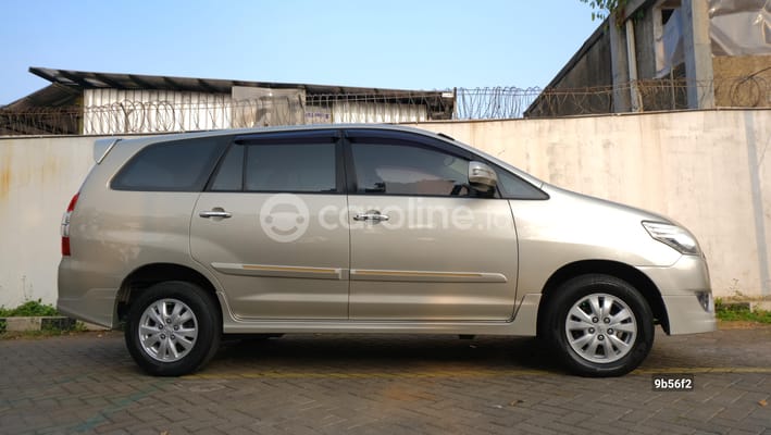 Toyota Innova 2013