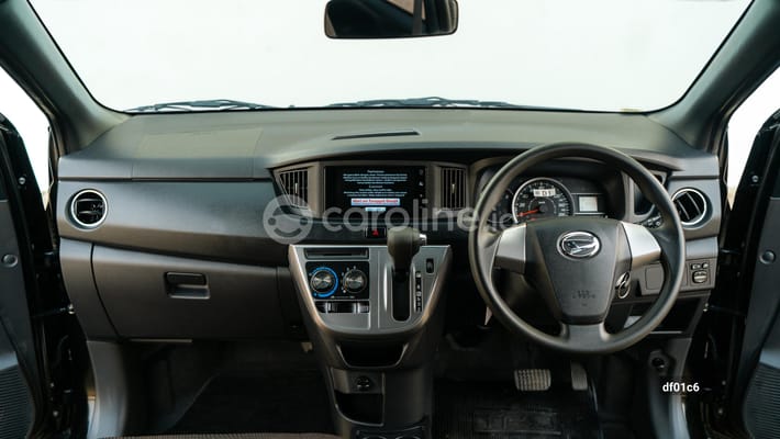 Daihatsu Sigra 2025