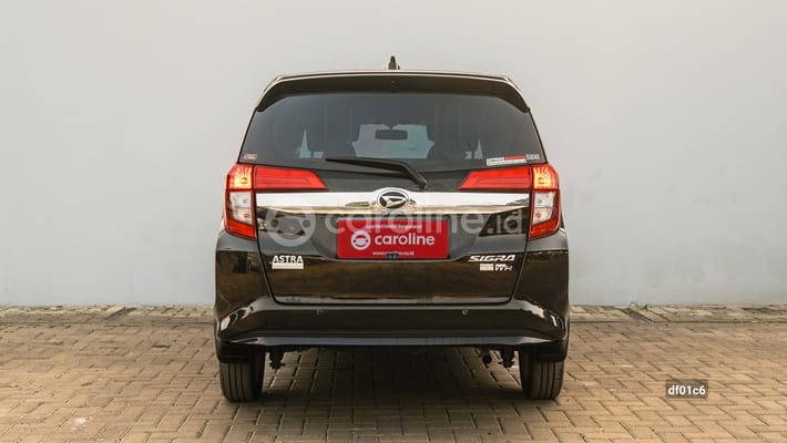 Daihatsu Sigra 2025