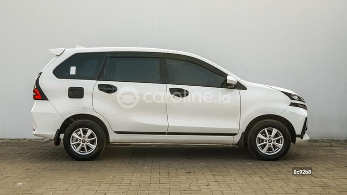 Daihatsu Xenia 2021