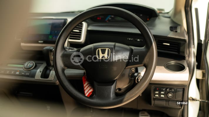 Honda Freed 2011