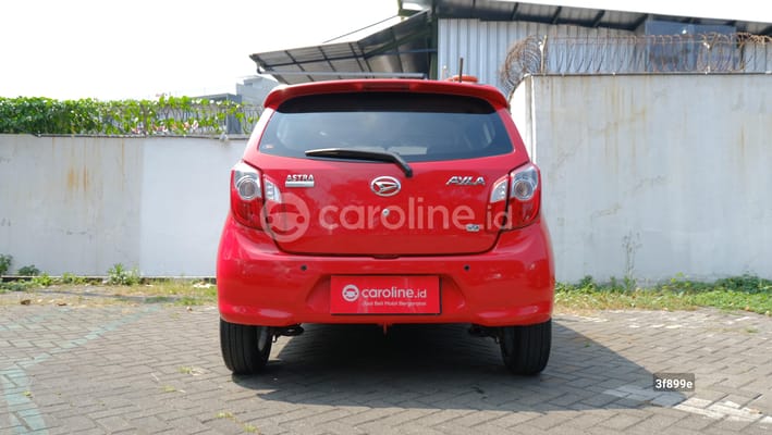 Daihatsu Ayla 2015