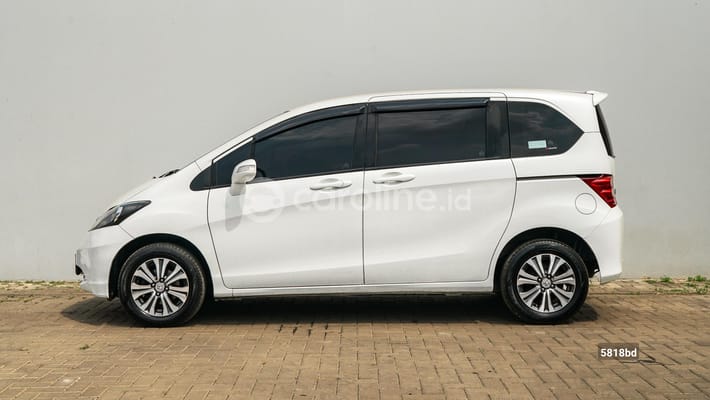 Honda Freed 2011