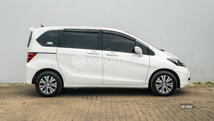 Honda Freed 2011