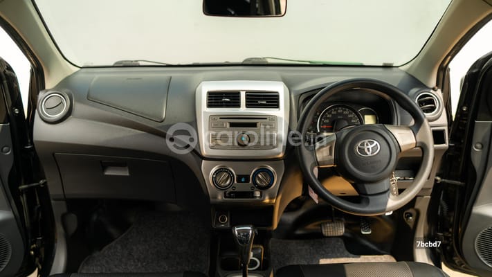 Toyota Agya 2016