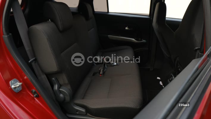 Daihatsu Sigra 2024