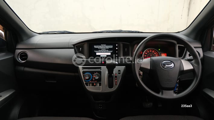 Daihatsu Sigra 2024