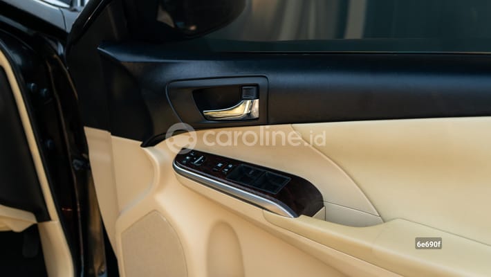 Toyota Camry 2016