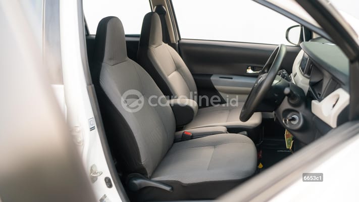 Daihatsu Sigra 2022