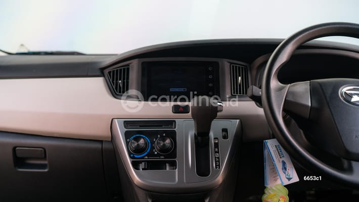 Daihatsu Sigra 2022