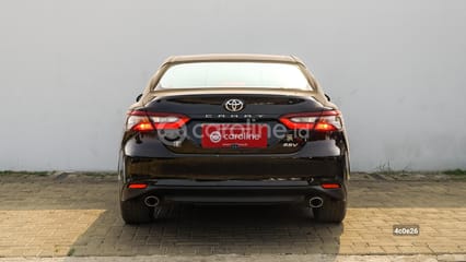 Jual Mobil Toyota Camry V 2.5 2021 Bekas Kota Tangerang Selatan
