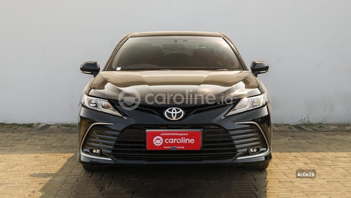 Toyota Camry 2021