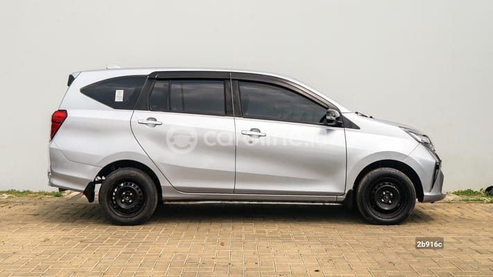 Daihatsu Sigra 2023