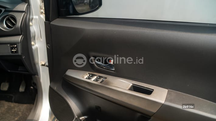 Daihatsu Sigra 2023
