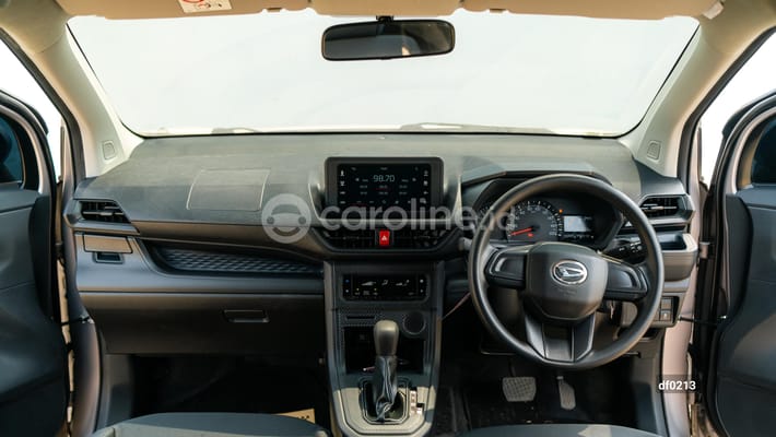 Daihatsu Xenia 2023