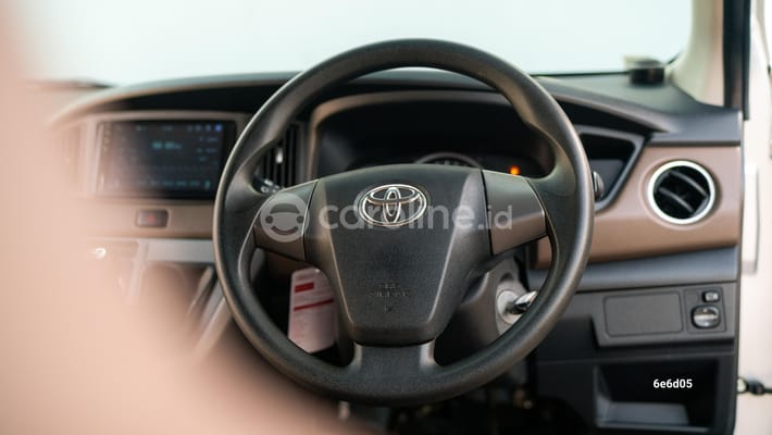 Toyota Calya 2016