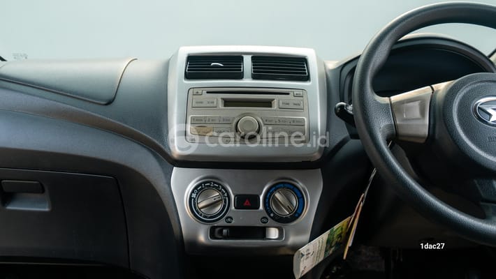 Daihatsu Ayla 2016