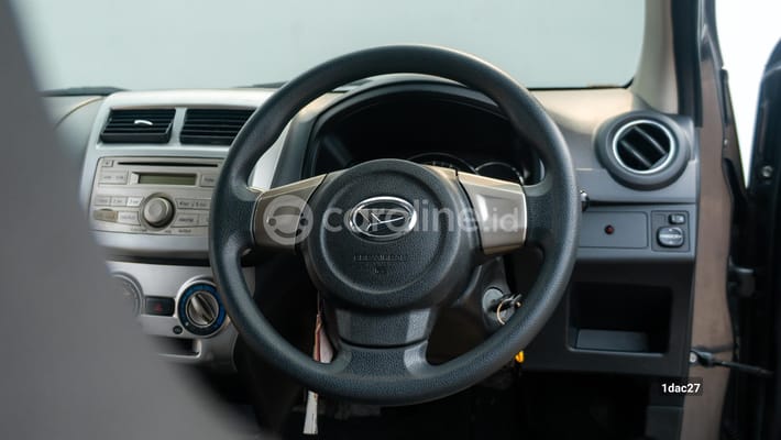 Daihatsu Ayla 2016