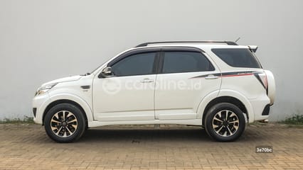 Jual Mobil Daihatsu Terios R CUSTOM 1.5 2017 Bekas Kabupaten Bogor