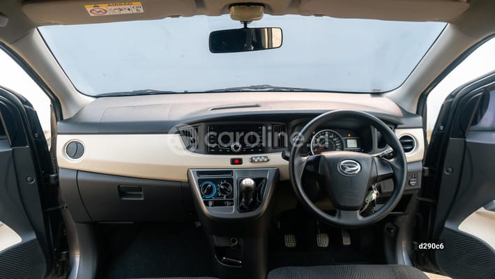 Daihatsu Sigra 2018