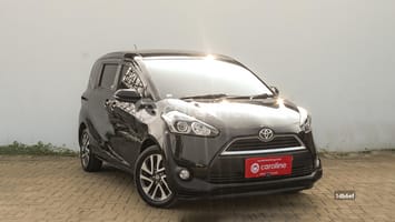 Foto Toyota Sienta V 1.5 2017