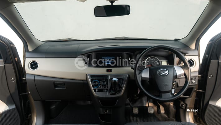 Daihatsu Sigra 2020