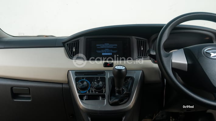 Daihatsu Sigra 2020