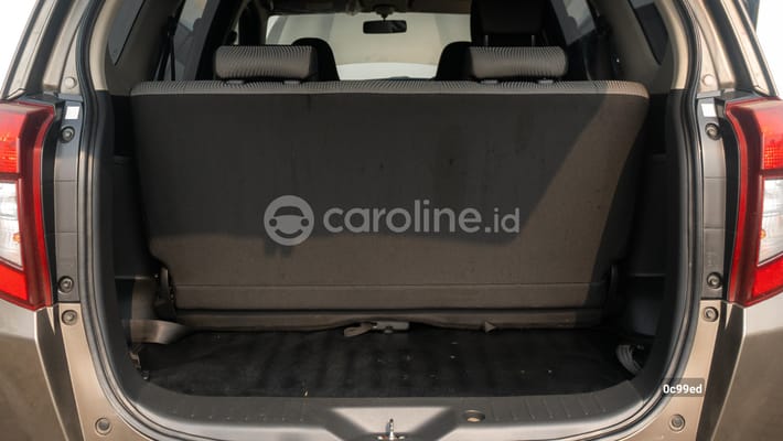 Daihatsu Sigra 2020