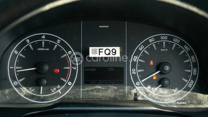 Toyota Innova 2022