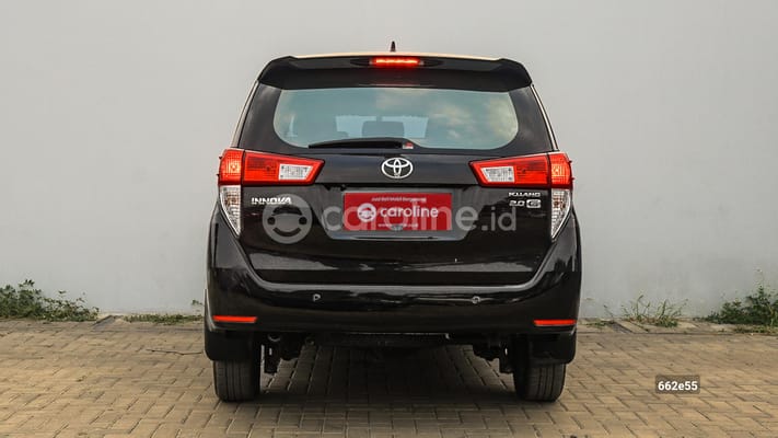 Toyota Innova 2022
