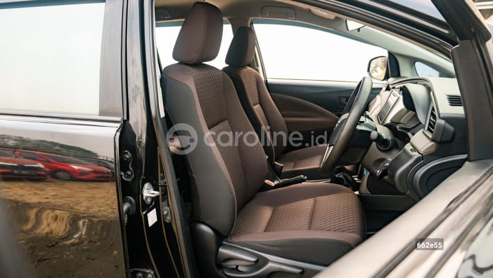 Toyota Innova 2022