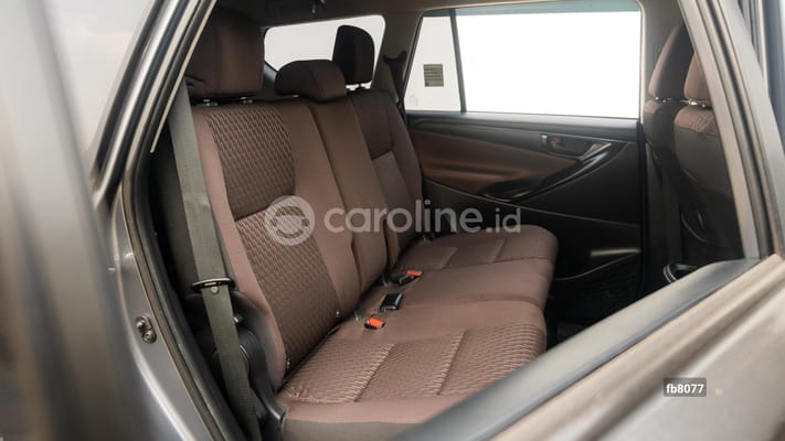 Toyota Innova 2022