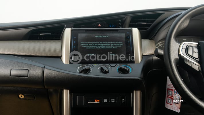 Toyota Innova 2022