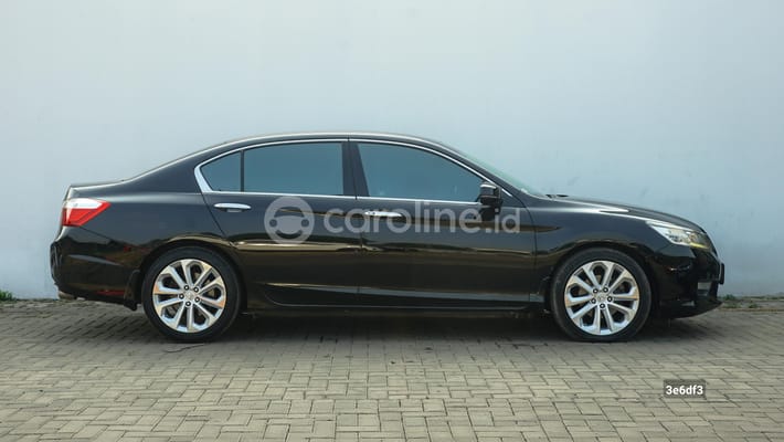 Jual Mobil Honda Accord VTI-L 2.4 2013 Bekas Kota Tangerang Selatan