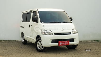 Daihatsu Gran max 1.3 F MINIBUS 2024