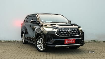 Toyota Innova zenix V HYBRID MODELLISTA 2023