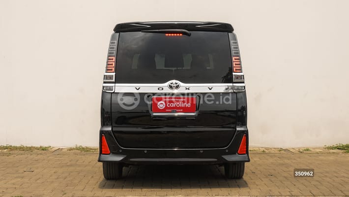Jual Mobil Toyota Voxy 2.0 2020 Bekas Kota Tangerang