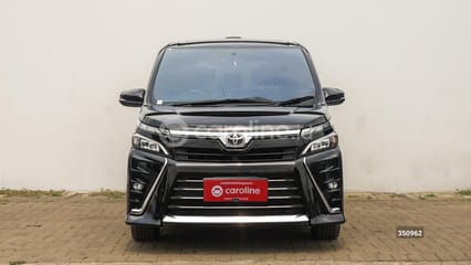 Jual Mobil Toyota Voxy 2.0 2020 Bekas Kota Tangerang
