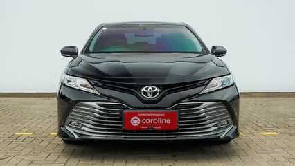 Toyota Camry 2.5 V 2019