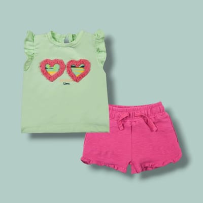 Conjunto beba corazones