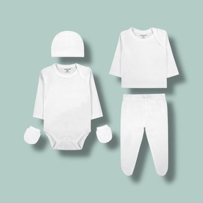 Ajuar 5 piezas blanco unisex
