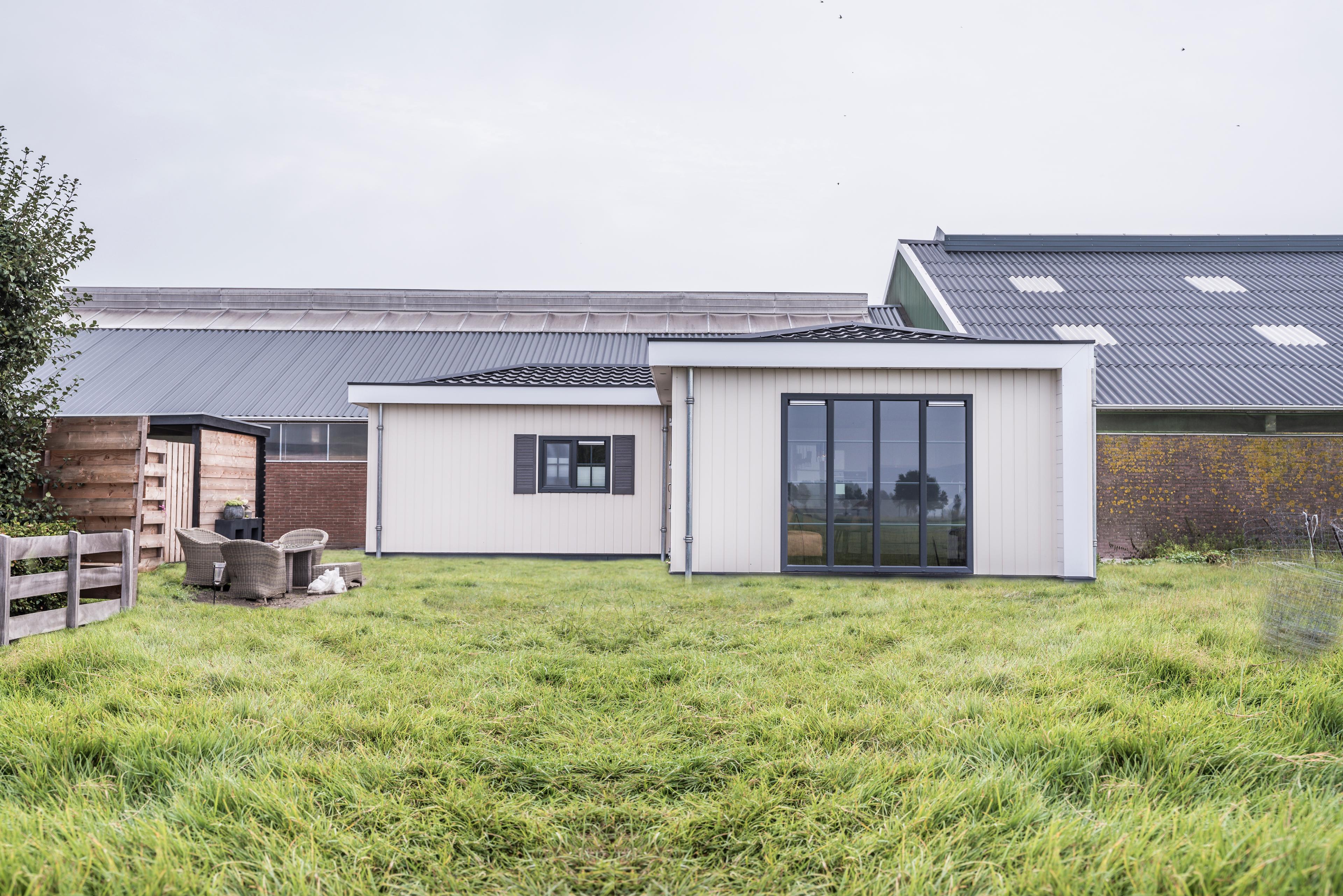 Mantelzorgwoning Model - Sering - zadeldak met dakpanplaten 