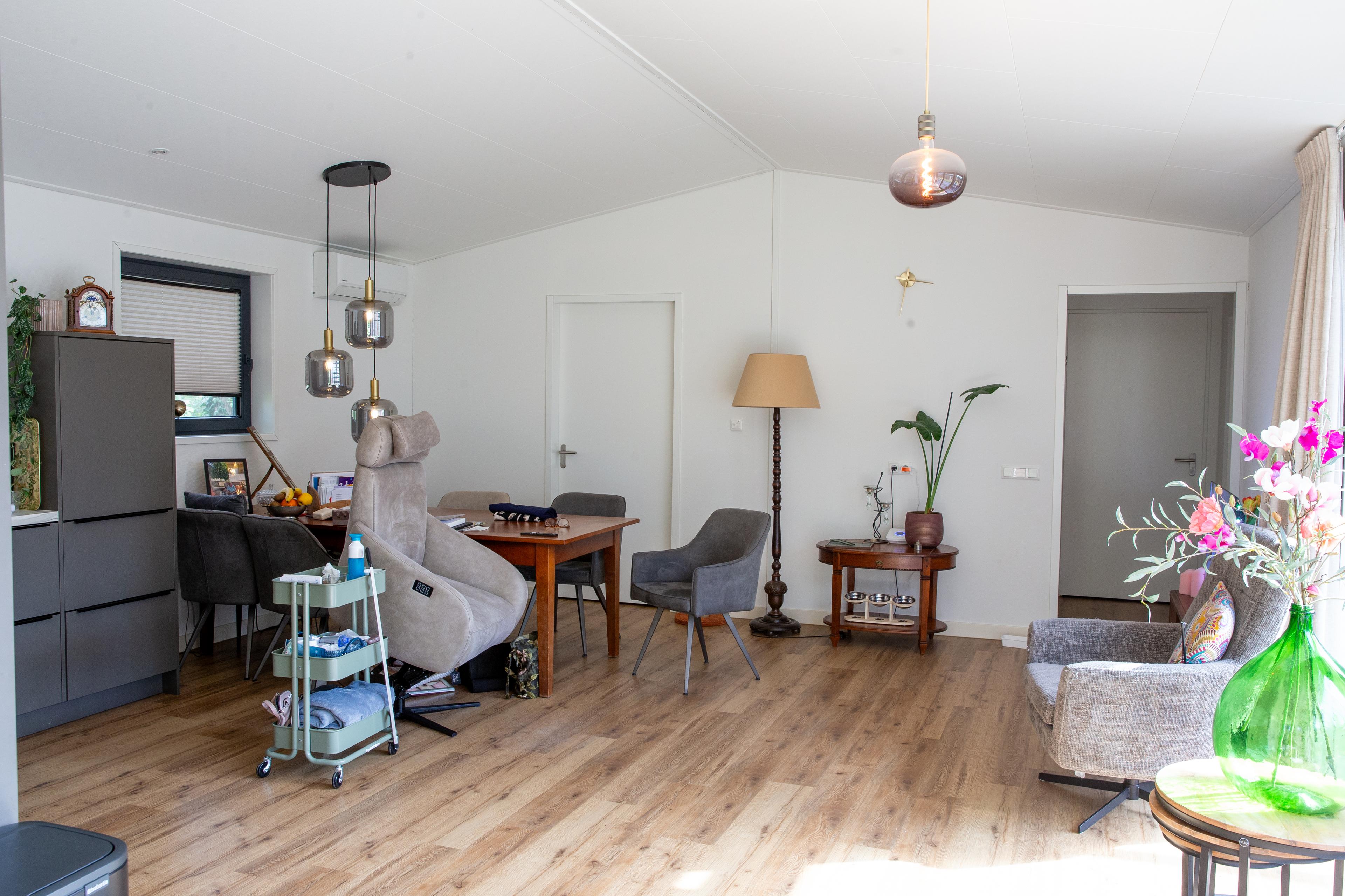 Mantelzorgwoning Model Korenbloem - puntdak Agnes plafond   