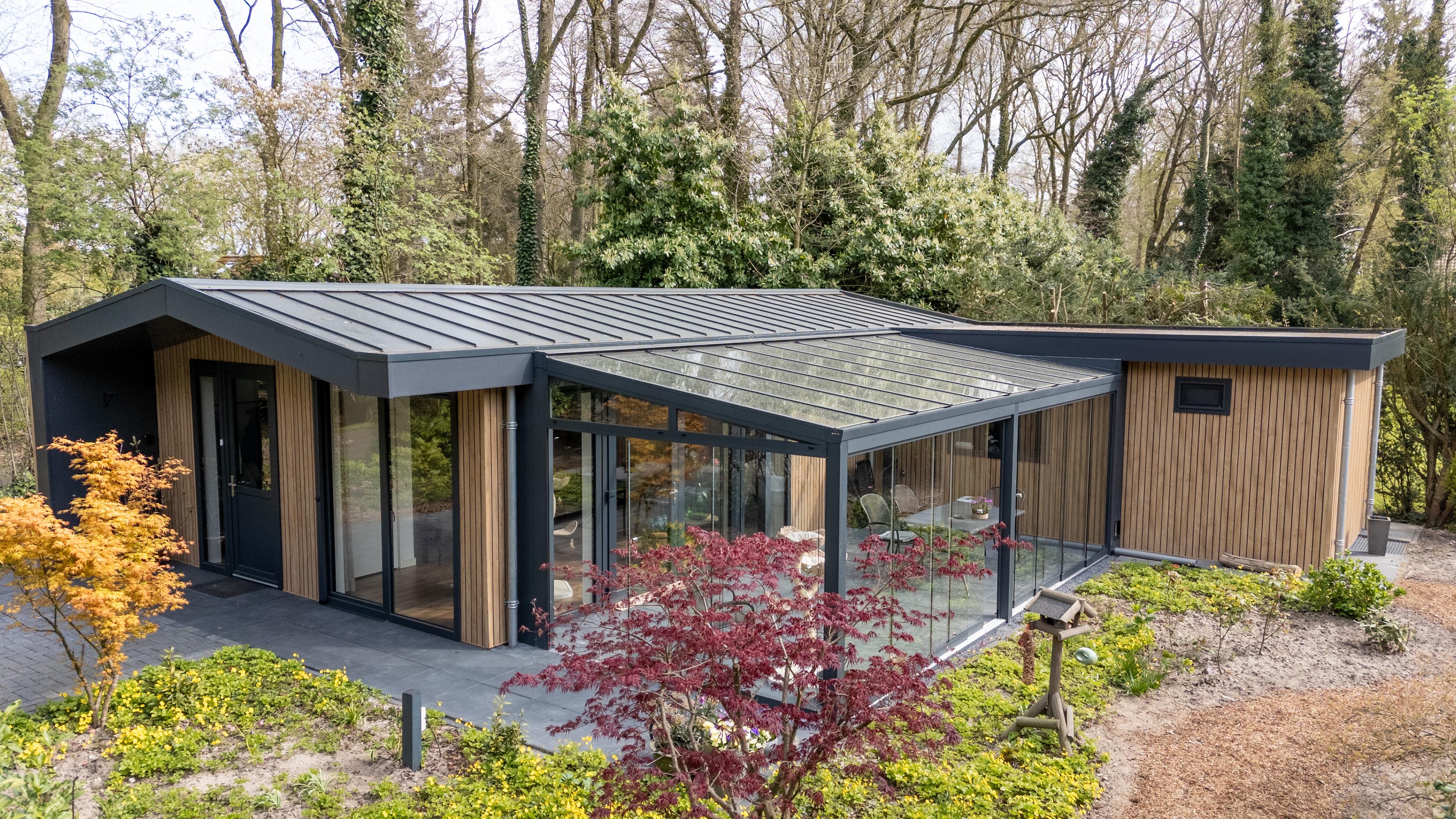Mantelzorgwoning Model Korenbloem - met serre